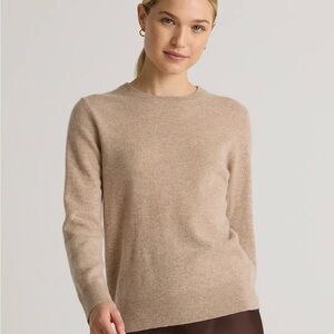 Quince Mongolian Cashmere Crewneck
Sweater Camel